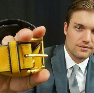 Escada pineapple/apple belt!